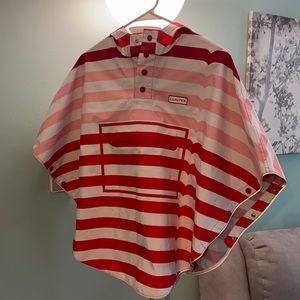 Kids poncho raincoat.